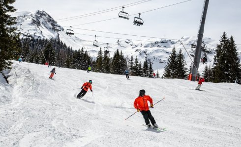 Piste skiing in winter in Morzine