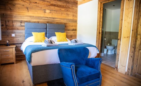 Double room in Ski Apartment Morzine